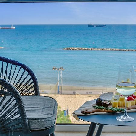 Sanders Kanika Sea Forum - Adorable 2-Bedroom Apartment With Sea View ลิมาซอล ภายนอก รูปภาพ