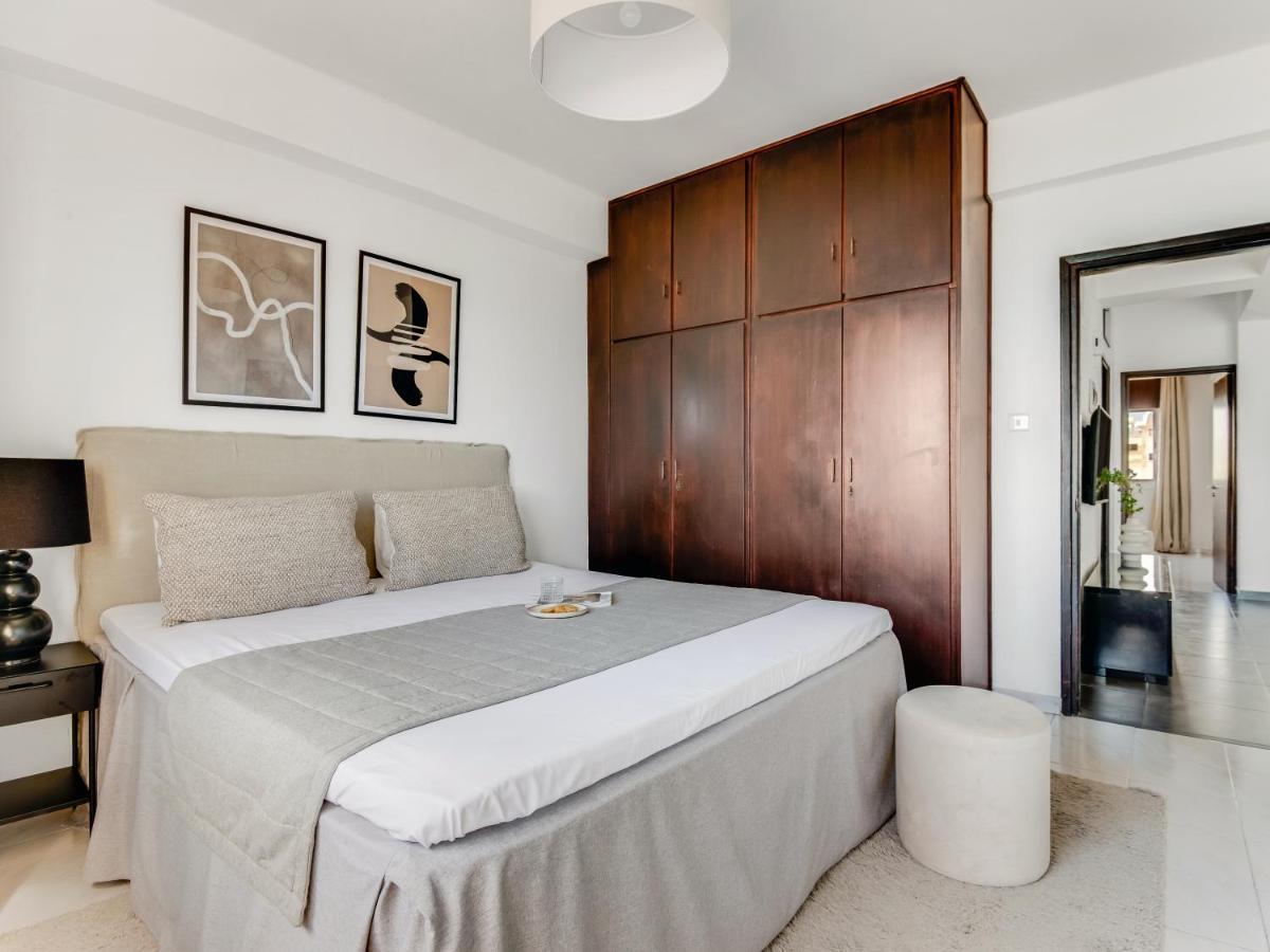 Sanders Kanika Sea Forum - Adorable 2-Bedroom Apartment With Sea View ลิมาซอล ภายนอก รูปภาพ